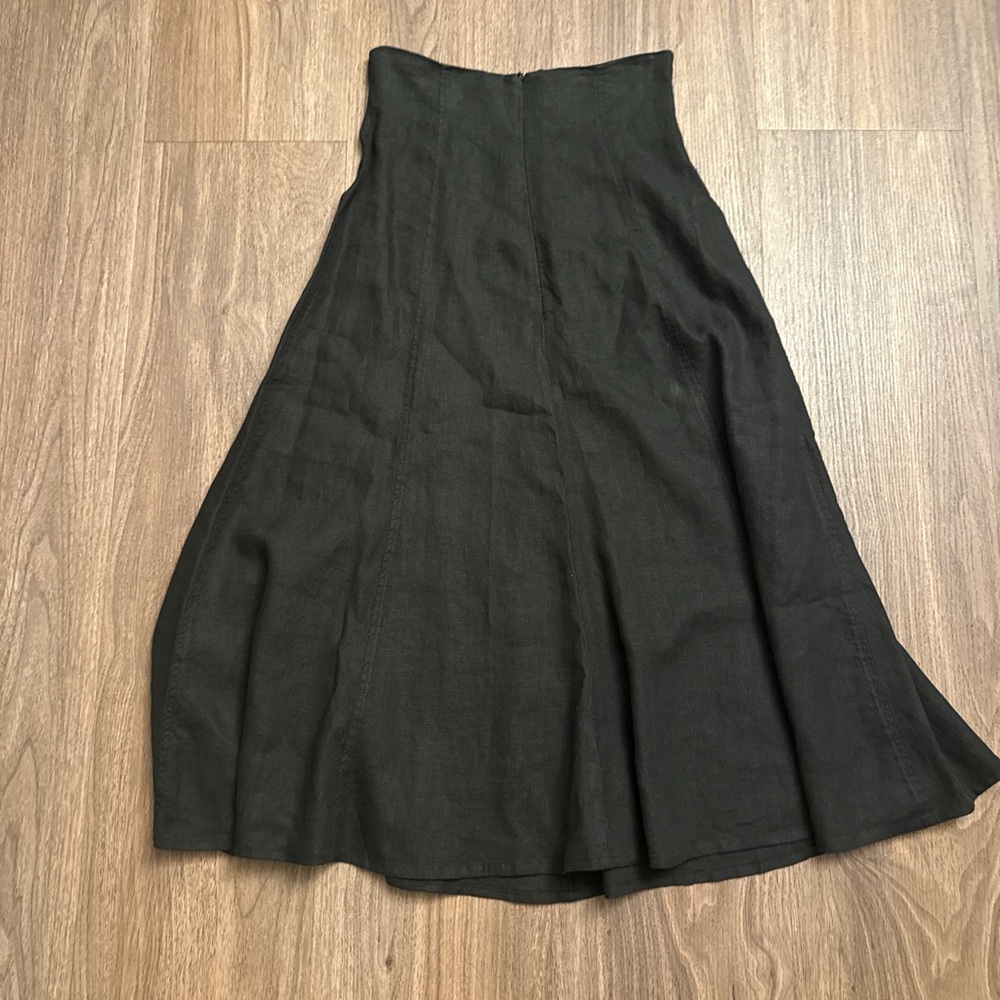 Ivan grundahl Black Flared Midi Skirt - Women
100% linen size 36 - Picture 4 of 6